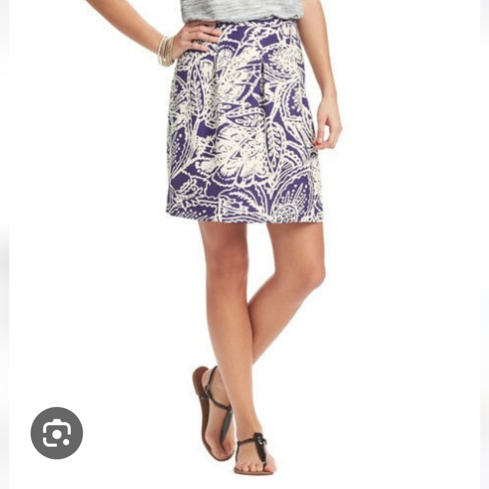Ann Taylor LOFT Floral Linen Blend Pleated Purple Skirt 8